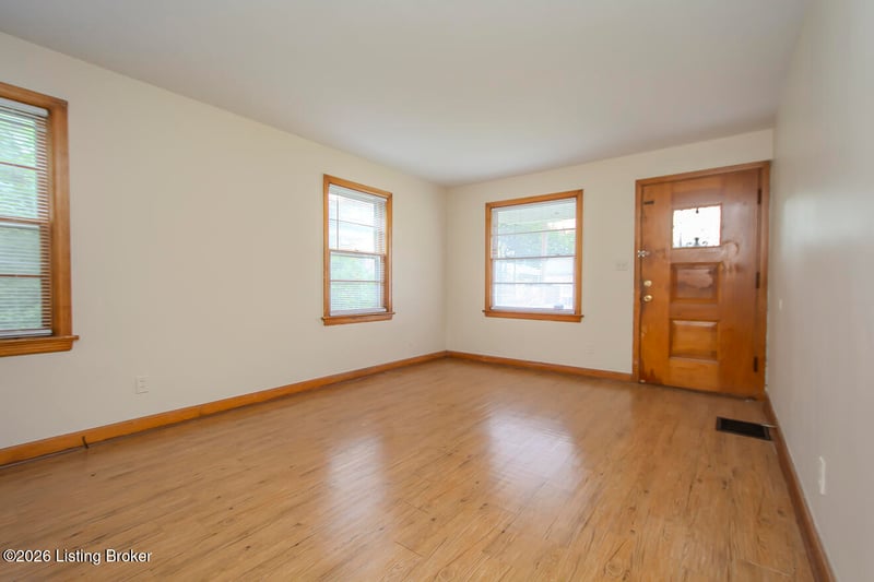 3723 Woodruff Ave, Louisville, KY 40215