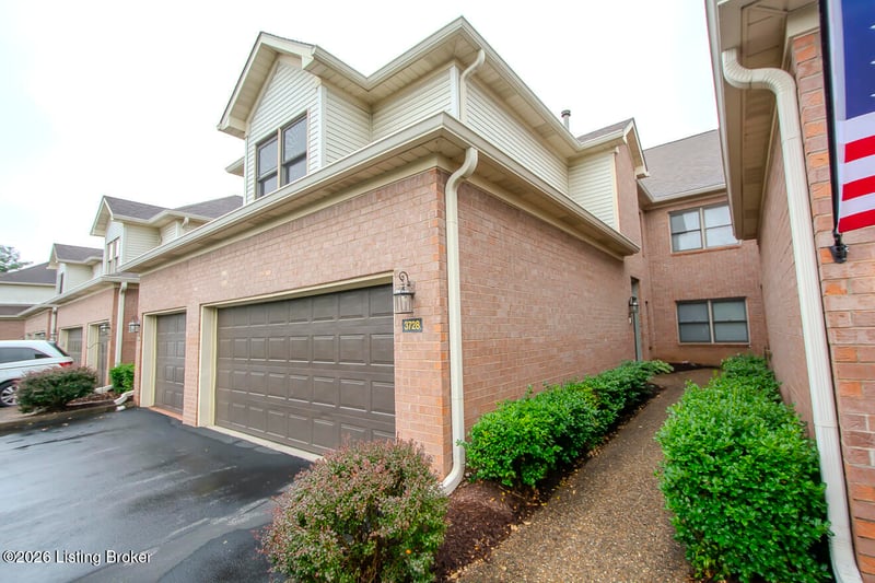3728 Hurstbourne Ridge Blvd, Louisville, KY 40299