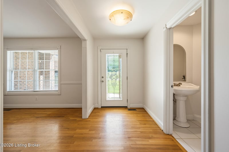 373 The Landings, Taylorsville, KY 40071