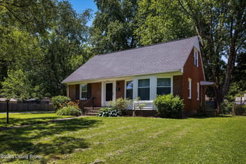 3732 Glenmeade Rd, Louisville, KY 40218