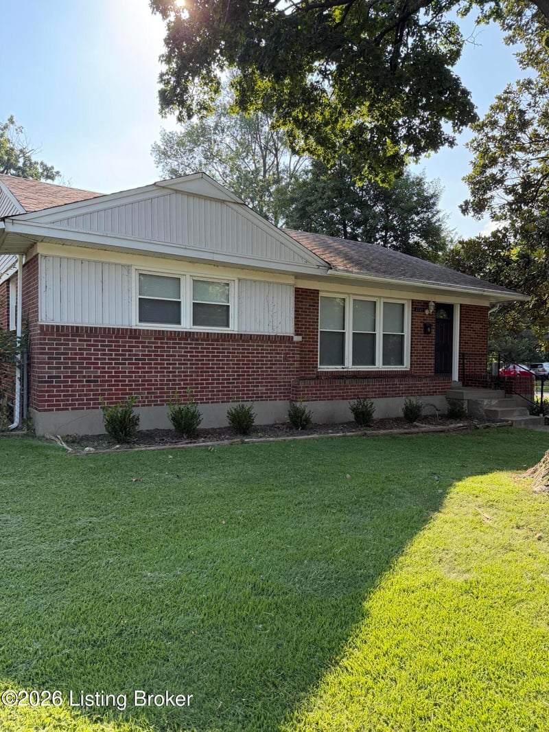 3732 Rouge Way, Louisville, KY 40218