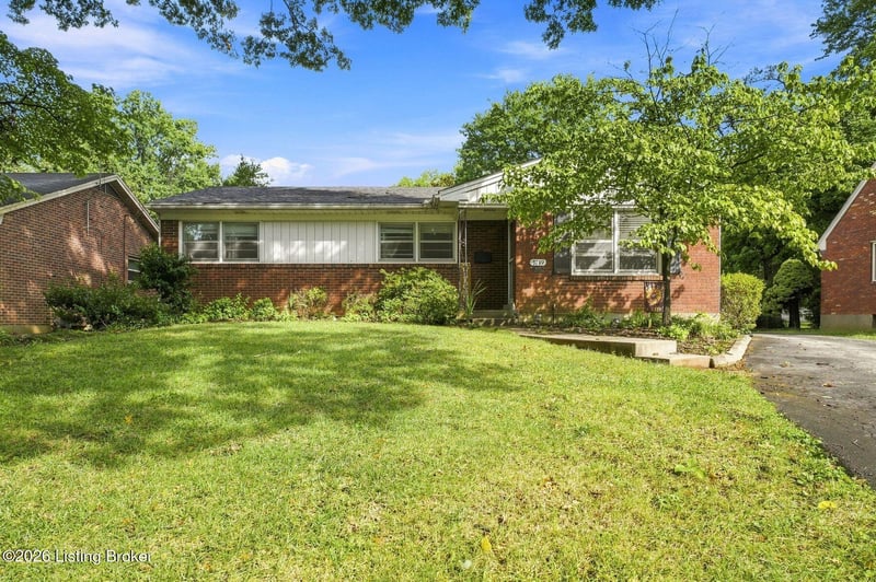 3749 Stanton Blvd, Louisville, KY 40220