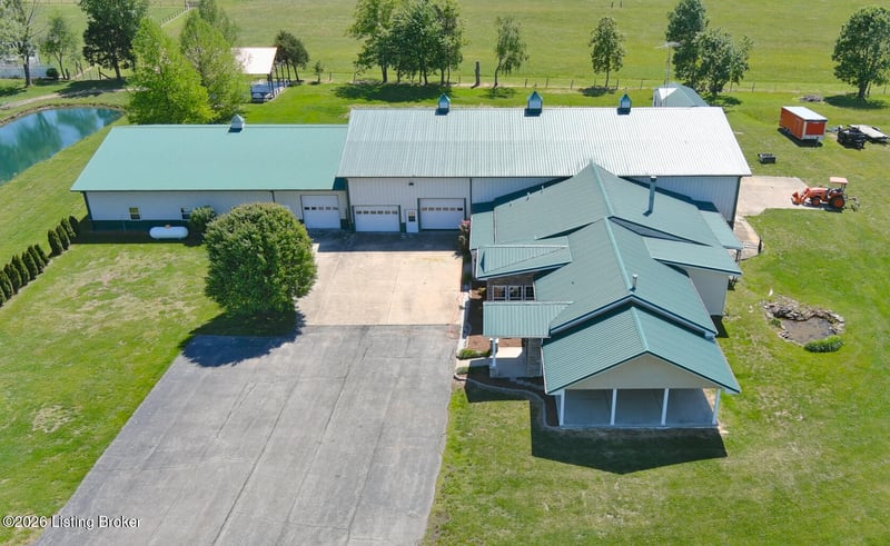 379 Clark School Rd, Clarkson, KY 42726