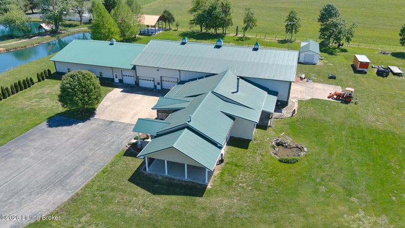379 Clark School Rd, Clarkson, KY 42726