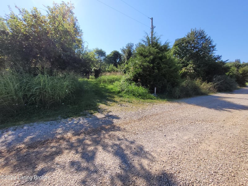 380 Ater Heights Rd, Irvington, KY 40146