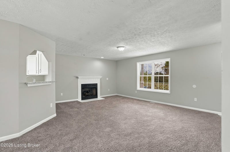 380 Ireland School Rd, Radcliff, KY 40160