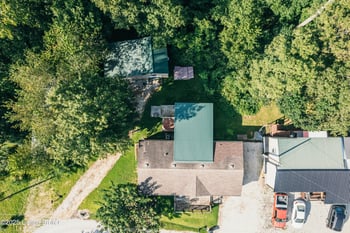 380 N Cave Springs Rd, Mcdaniels, KY 40152