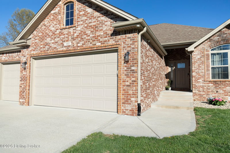 380 N Lakeside Dr, Madison, IN 47250