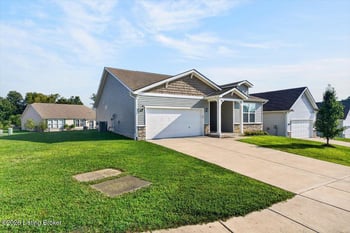 3800 Misty Grove Ct, La Grange, KY 40031