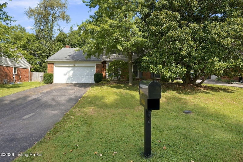 3806 Little Bend Rd, Louisville, KY 40241