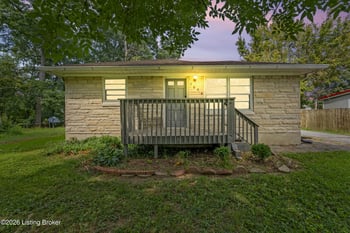 3809 Susan Ln, Louisville, KY 40229