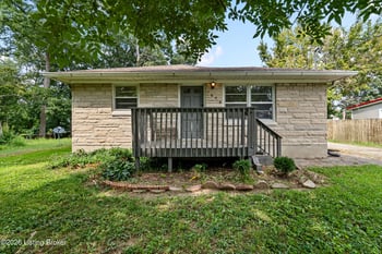 3809 Susan Ln, Louisville, KY 40229