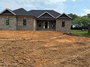 381 Robin Way, Shepherdsville, KY 40165