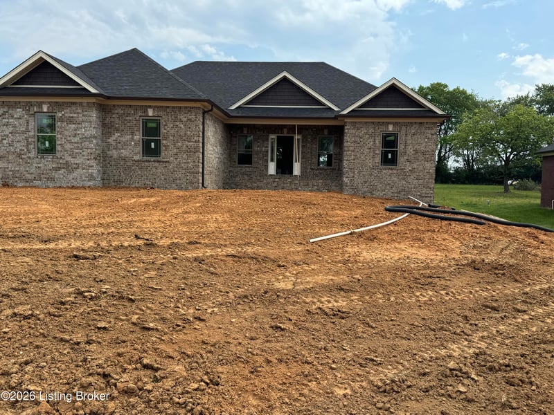 381 Robin Way, Shepherdsville, KY 40165
