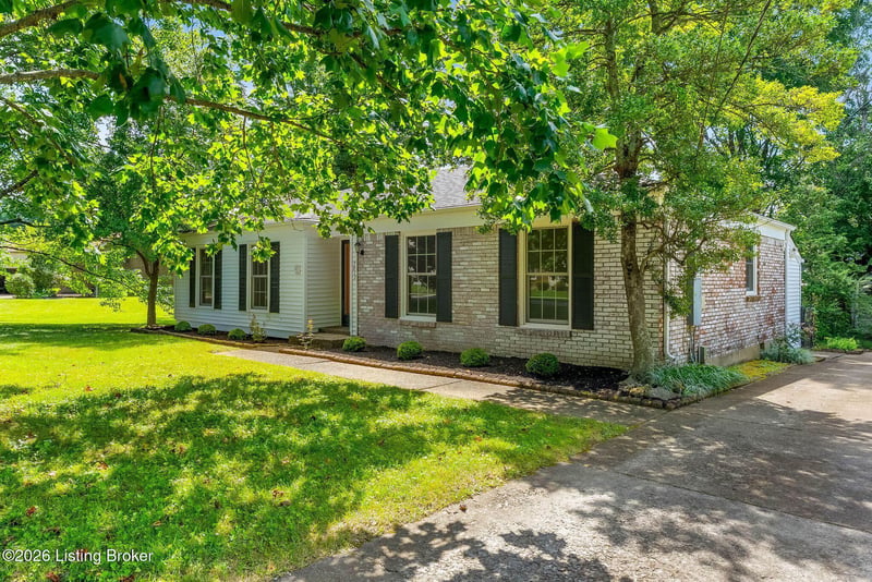 3812 Modesto Rd, Louisville, KY 40299