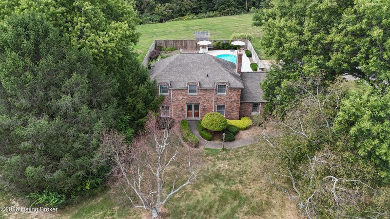 3814 Dogwood Rd, Floyds Knobs, IN 47119
