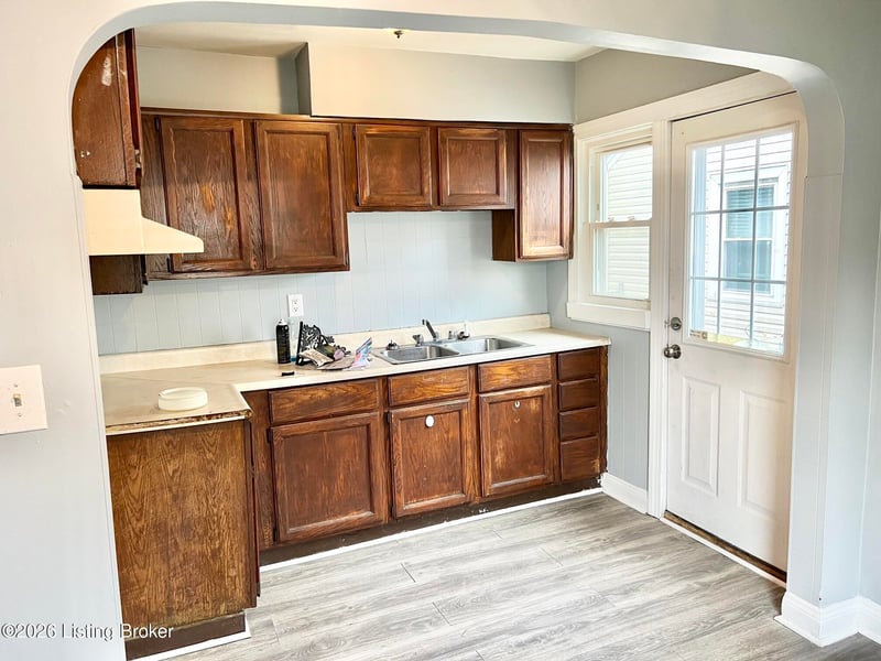 3816 Garfield Ave, Louisville, KY 40212