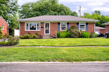 3827 Chatham Rd, Louisville, KY 40218