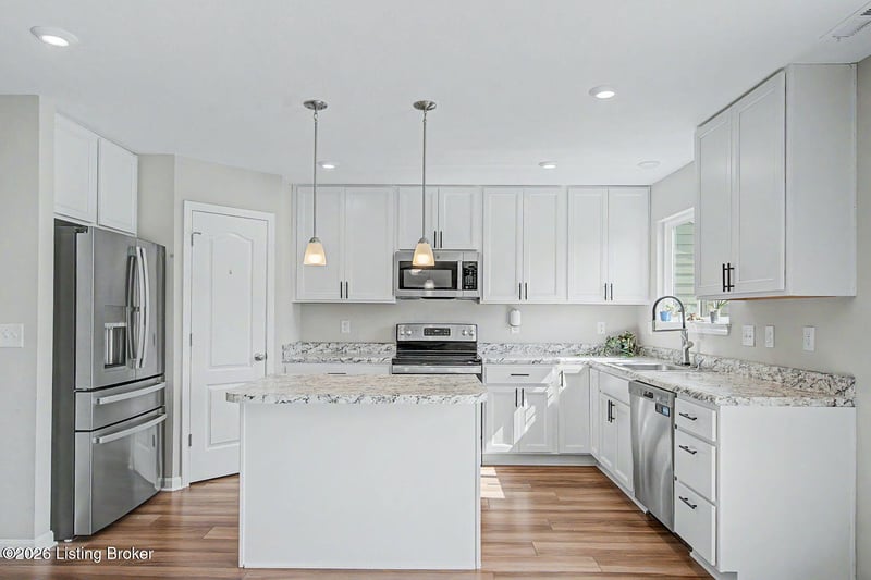3830 Scarlet Oak Ln, La Grange, KY 40031