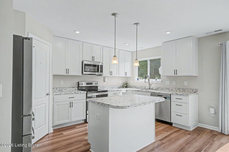 3830 Scarlet Oak Ln, La Grange, KY 40031