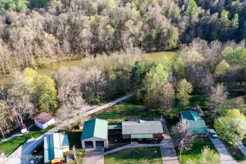 384 Adkins Cp Lp, Hudson, KY 40145