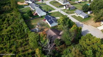 384 Schoolside Dr, Brandenburg, KY 40108