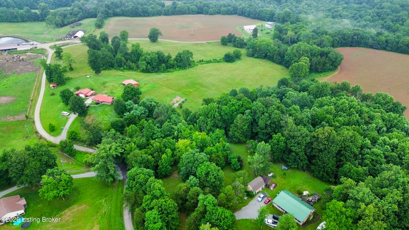 388 Joe Nalley Rd, Bardstown, KY 40004