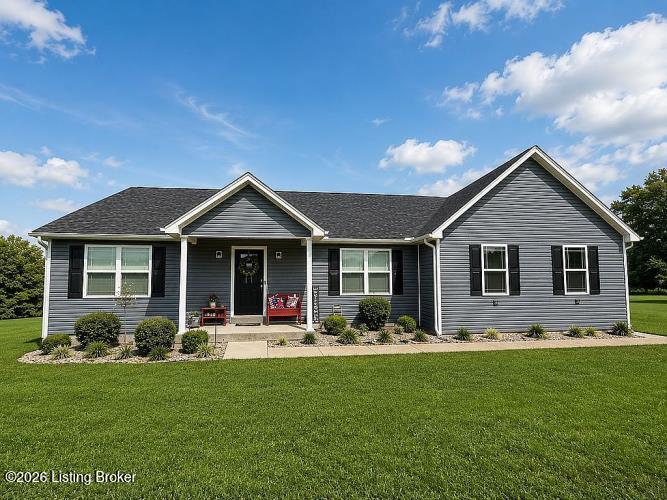 39 Echo Trl, Brandenburg, KY 40108