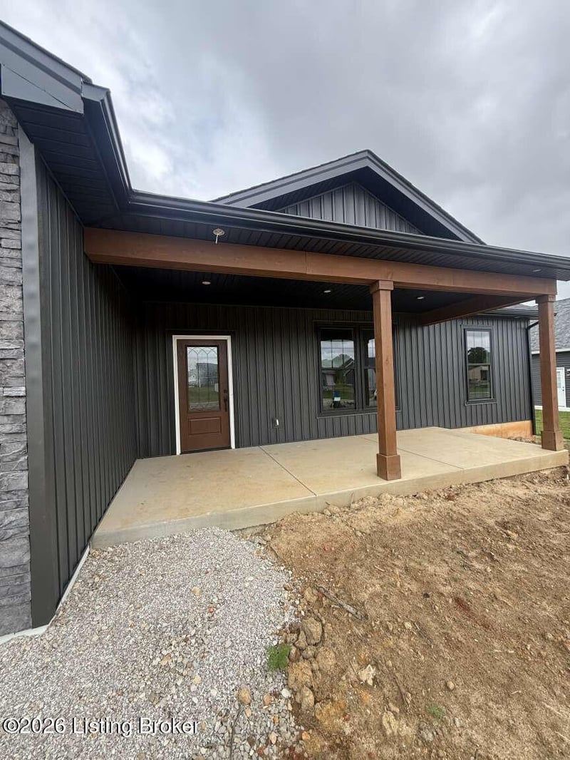 39 Robert Allen Ln, Brandenburg, KY 40108