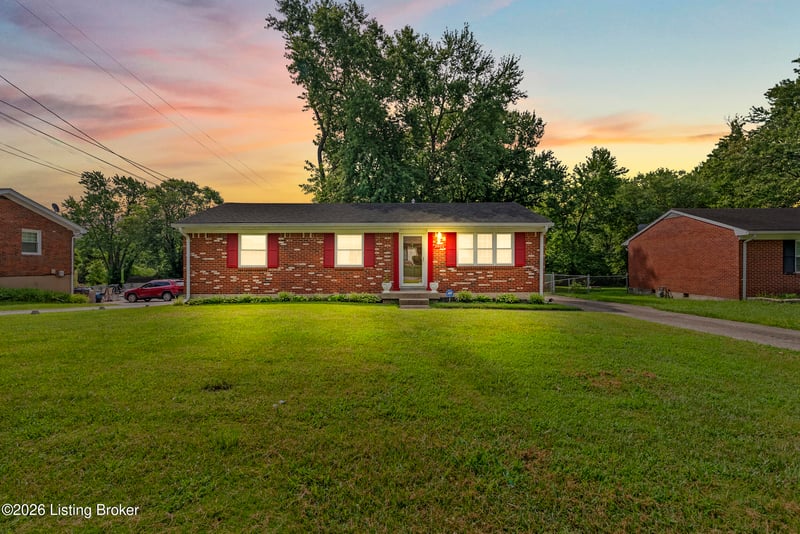 3902 Iron Horse Way, Louisville, KY 40272