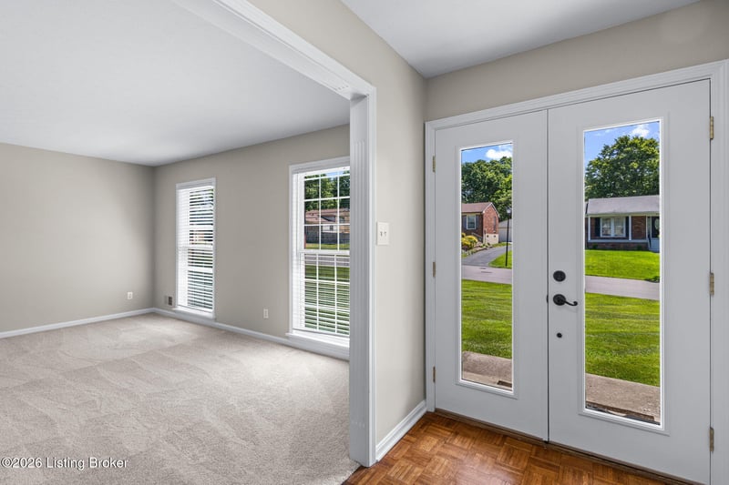 3902 San Marcos Rd, Jeffersontown, KY 40299