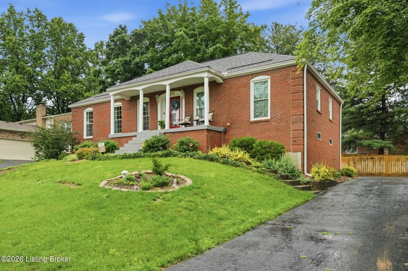 3903 Bayonne Ct, Jeffersontown, KY 40299