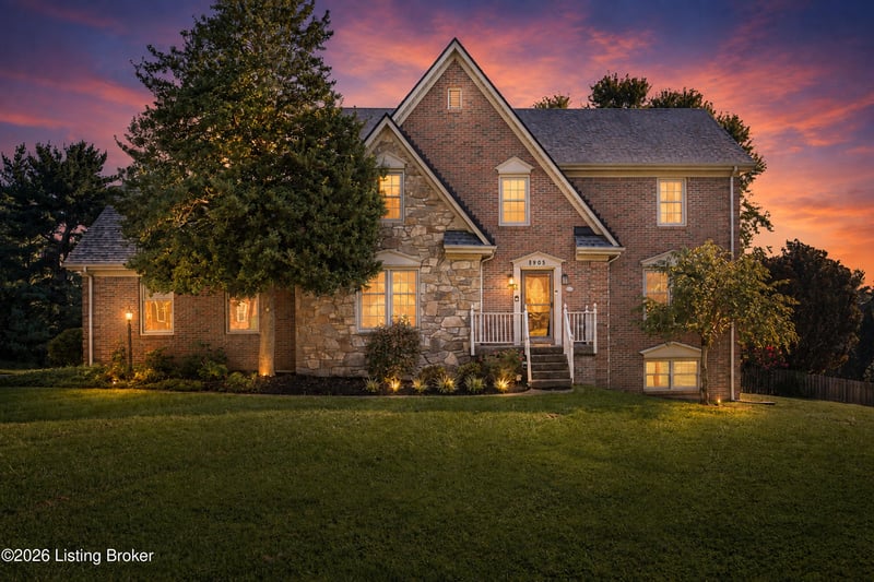 3905 Deer Lake Ct, Prospect, KY 40059
