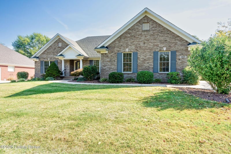3909 Mulberry Row Way, Louisville, KY 40299