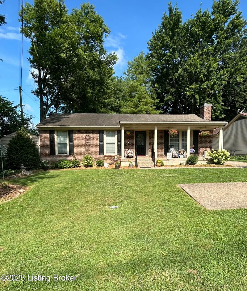 3910 Kirby Ln, Jeffersontown, KY 40299