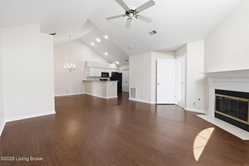 3910 Village Green Dr, Louisville, KY 40299