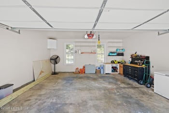 3914 Bayonne Ct, Jeffersontown, KY 40299