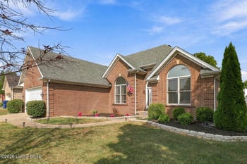 3917 Rock Bay Dr, Louisville, KY 40245