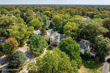 3922 Napanee Rd, Louisville, KY 40207