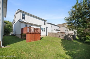 3925 Pinoak View Ct, Louisville, KY 40299