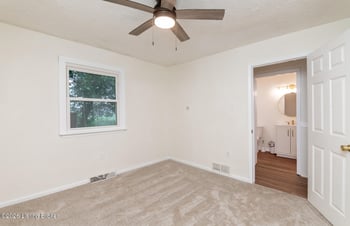 3936 Aiken Rd, Simpsonville, KY 40067