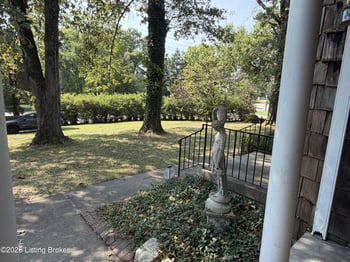 3939 Old Brownsboro Rd, Louisville, KY 40207