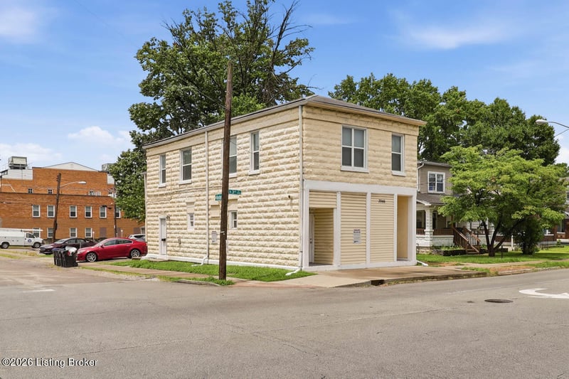 3944 S 3rd St, Louisville, KY 40214