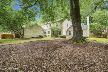 3946 Napanee Rd, Louisville, KY 40207