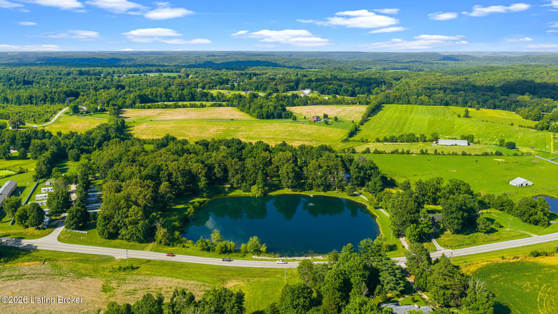 3950 Old Mill Rd, Brandenburg, KY 40108