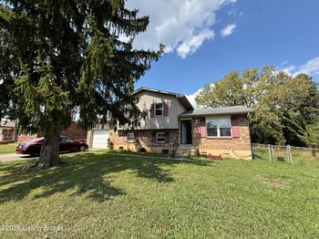 399 Seminole Rd, Radcliff, KY 40160