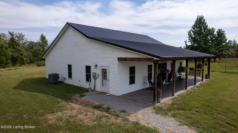 3991 Rabbit Flat Rd, Caneyville, KY 42721