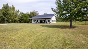 3991 Rabbit Flat Rd, Caneyville, KY 42721