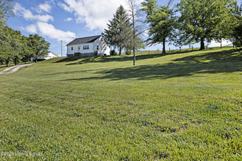 3999 N Loretto Rd, Lebanon, KY 40033