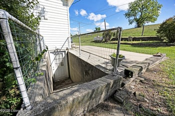 3999 N Loretto Rd, Lebanon, KY 40033